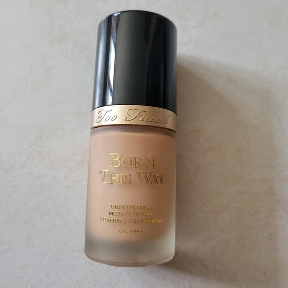 Too Faced Born This Way Foundation Shade Nude New - Picture 3 of 6